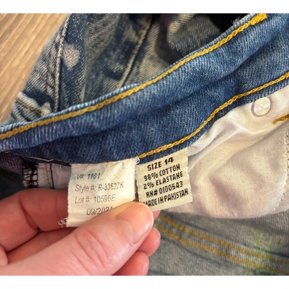 FWRD Denim & Co Kids Distressed Green Paint Splatters Slim Fit Jeans Size 14 - Picture 4 of 5